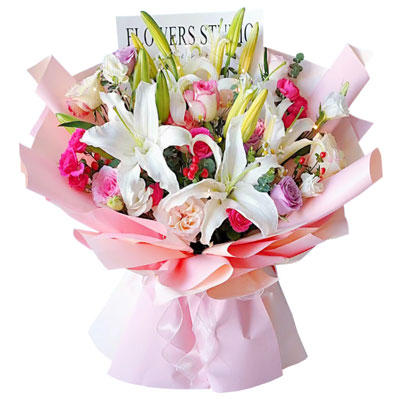 芜湖11朵玫瑰百合混搭，与你相处的幸福